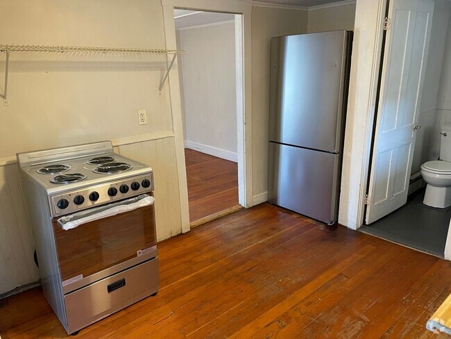Building Photo - 1BR/1BA Available Now!! Unit 2B Rental