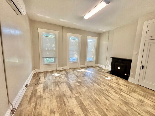 Photo - 524 N 26th St Unit 2