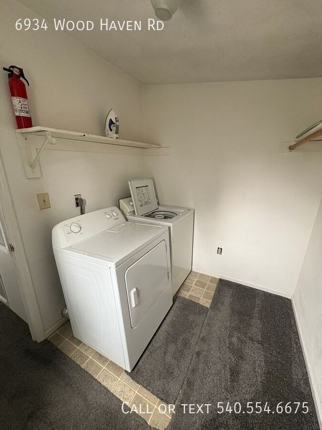 Photo - 6934 Wood Haven Rd