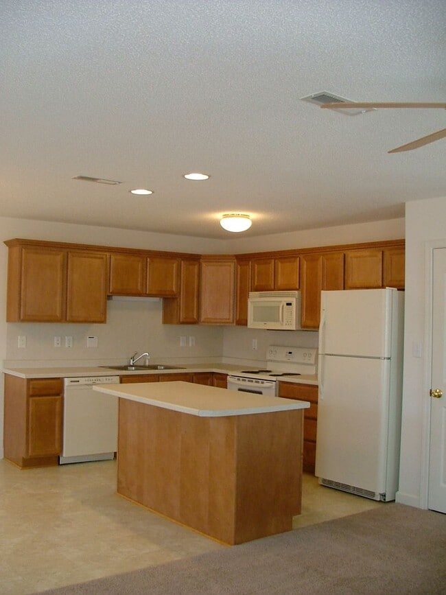 Photo - 123 Clusters Cir