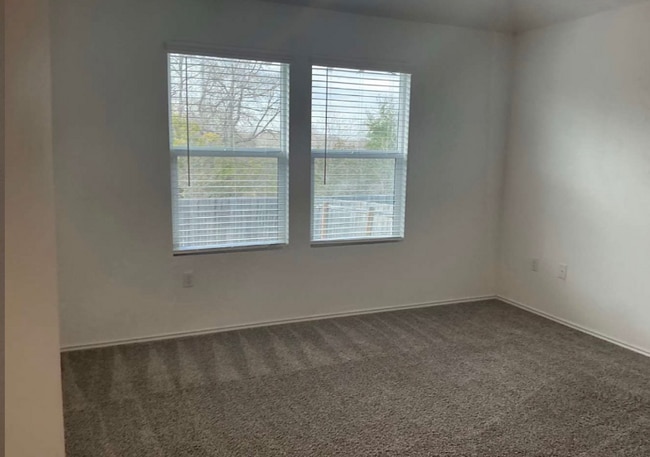 Photo - 146 Grissom Dr