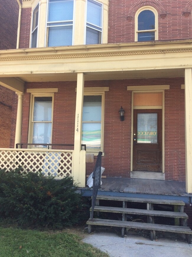 Building Photo - 1-2 Bedroom, 1st Floor, Yard, Laundry Option, West York SD