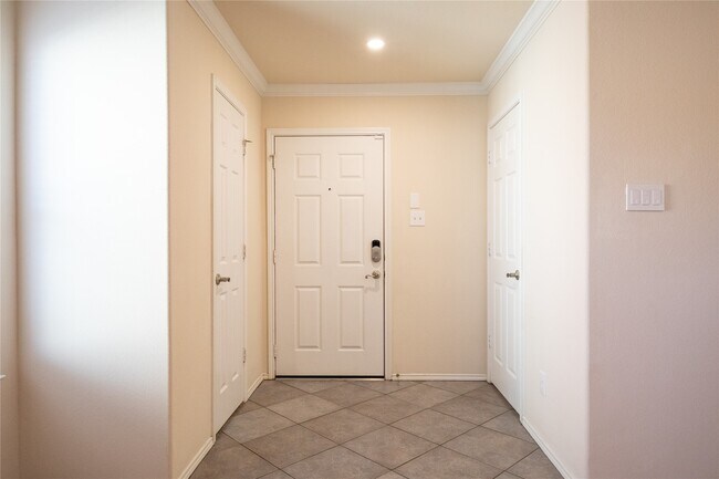 Photo - 3304 Trail Hollow Dr