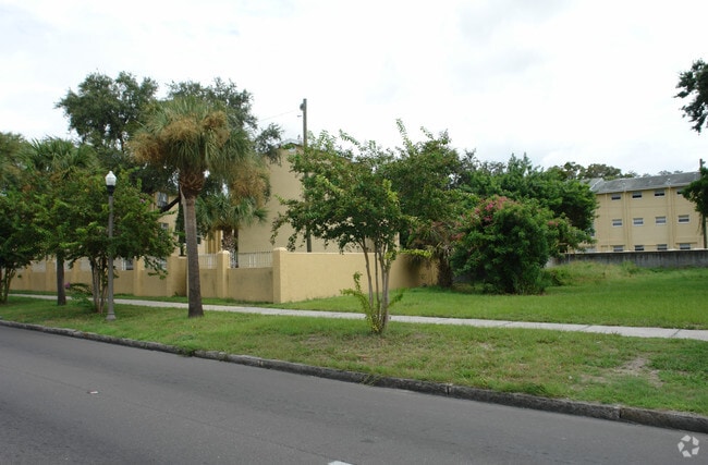 Brookside Crossing