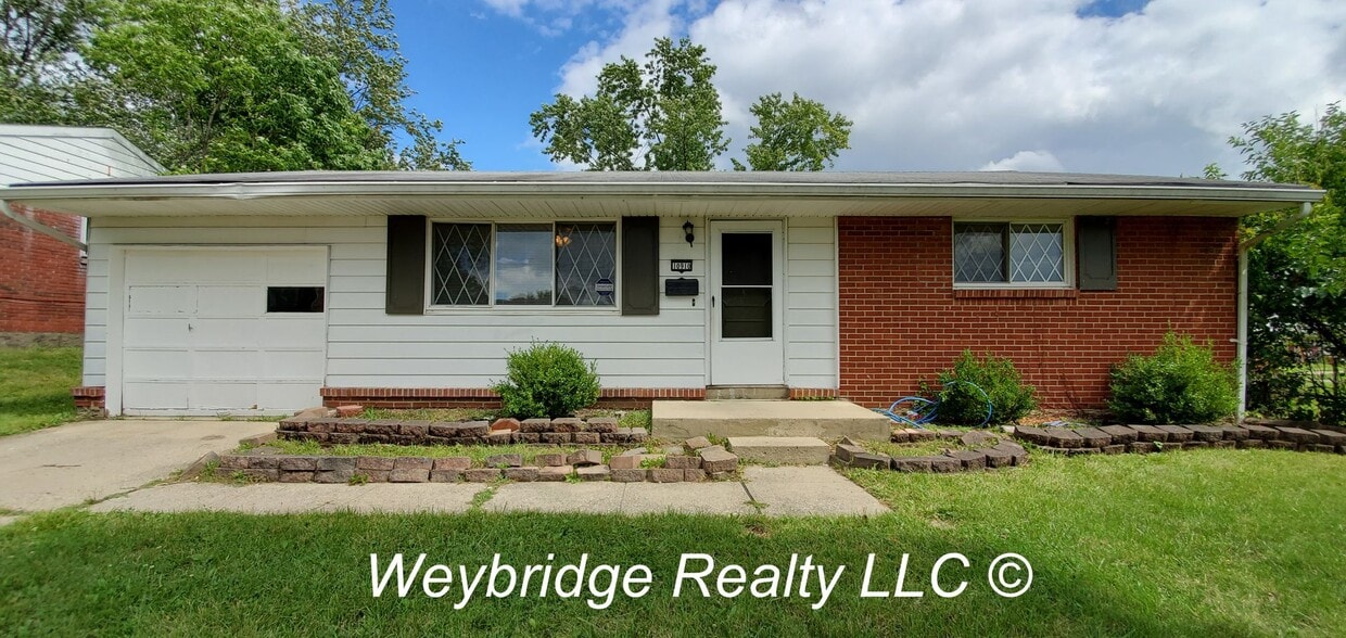 Spacious 3-Bedroom 1 Bathroom Ranch Style ... - Spacious 3-Bedroom 1 Bathroom Ranch Style ...