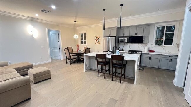 Photo - 2830 E California Blvd