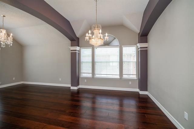 Photo - 806 Amber Ct