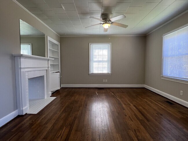 Photo - MOVE-IN READY!