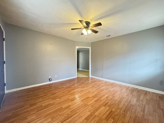 Photo - 3 Bed 1 Bath Home in Ruston