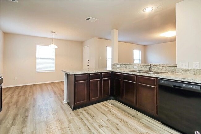 Photo - 2751 Madison Ct