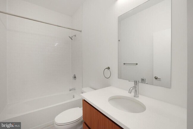 Photo - 1723 West Virginia Ave NE Unit 5