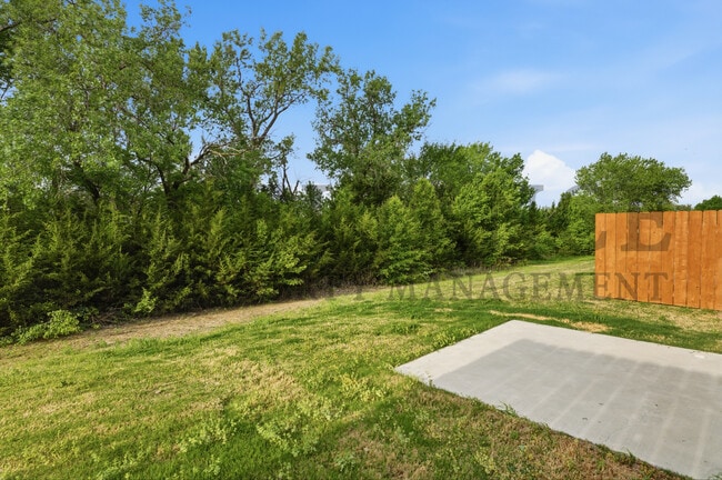 Photo - 4647 E 45th St N