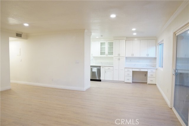 Photo - 2740 N Brea Blvd