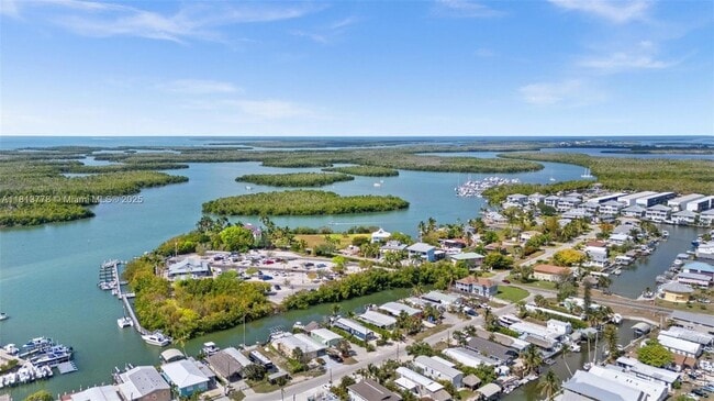 Photo - 648 E Palm Ave