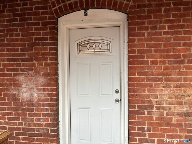 Photo - 70 Center St