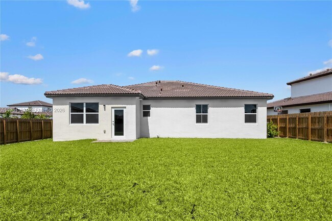 Photo - 2310 SE 28th Dr