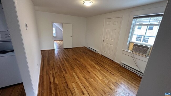 Photo - 213 Douglas Ave
