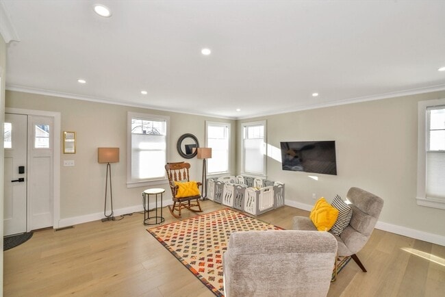 Photo - 54 Williams Ave