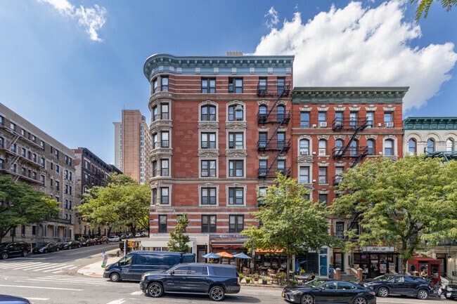 Photo - 501 W 122nd St