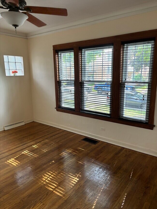 3407 Cuyler Ave Unidad 1