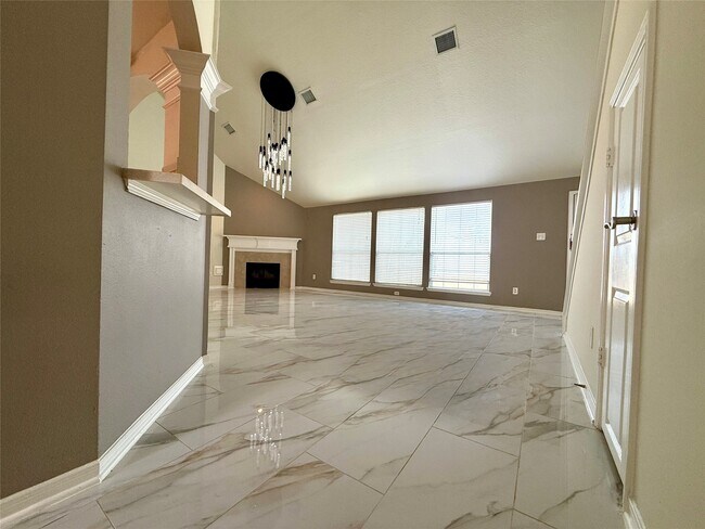 Photo - 11911 Timpnogos Dr