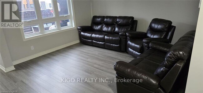 Photo - 235 Chapel Hill Dr