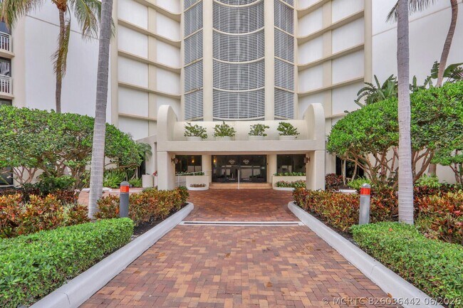 Photo - 3000 N Ocean Dr Unit 7h