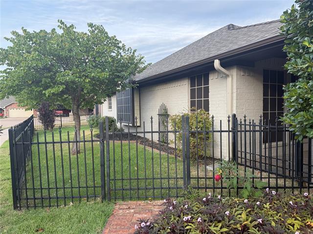 Photo - 1010 Roberts Bend Ct