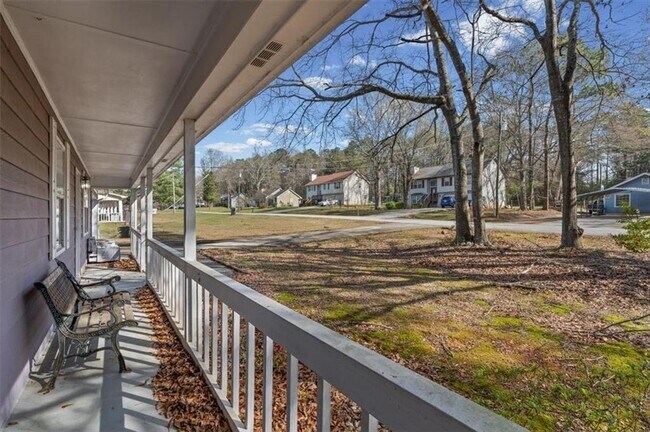 Photo - 120 Woodcrest Dr