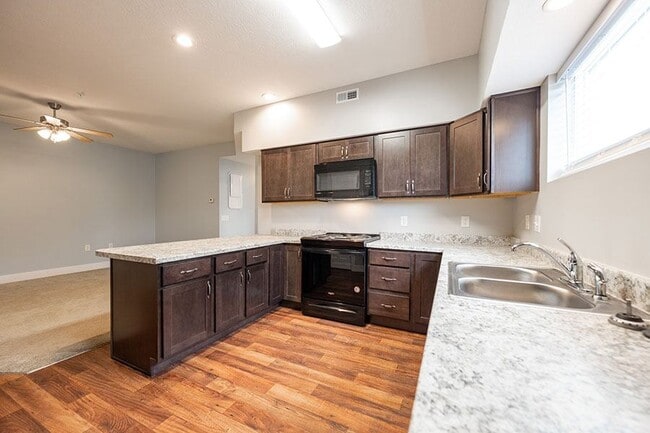 Photo - RUSHVILLE VILLAS