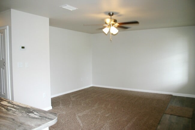 Photo - Valley Green Apartments Unidad 941 Valley Rd. Apt. C