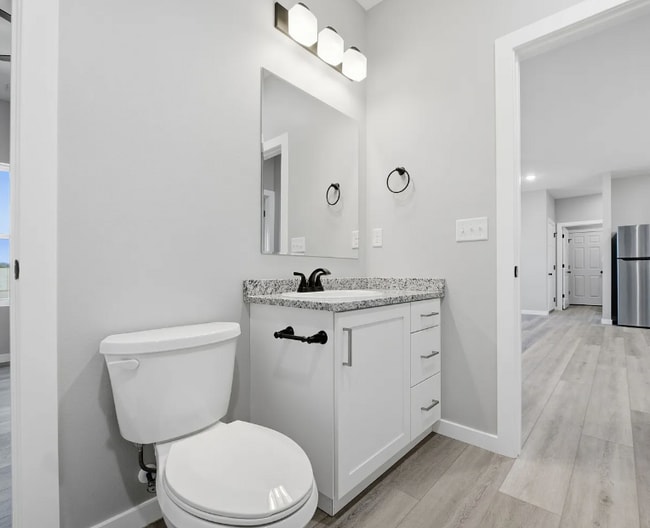 Photo - 46 Whitley Ln