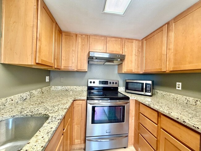 Photo - Peaceful Condo Retreat - Pet Friendly & Well Located