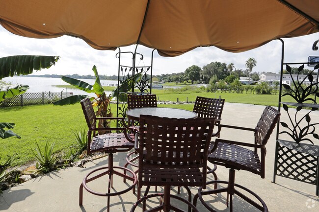 Photo - Silver Sands Apartments