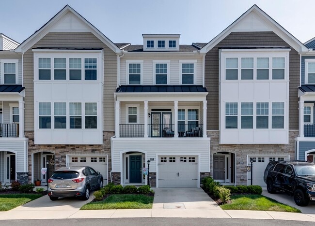 Building Photo - 2272 Perennial Cir