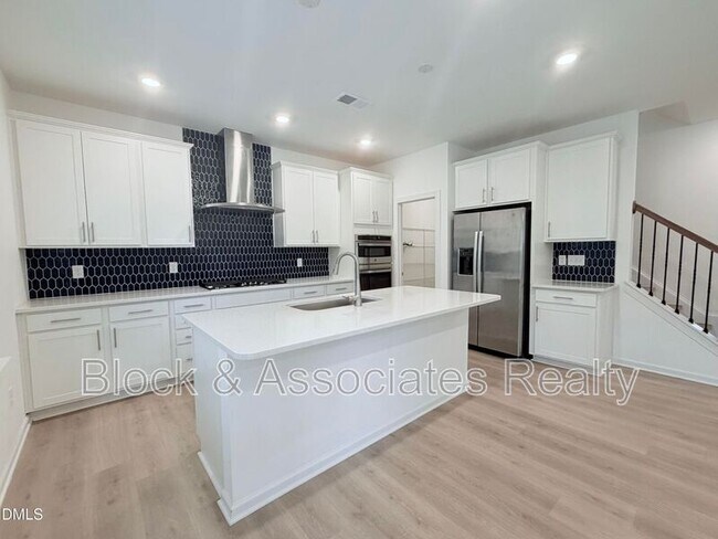 611 Contento Ct