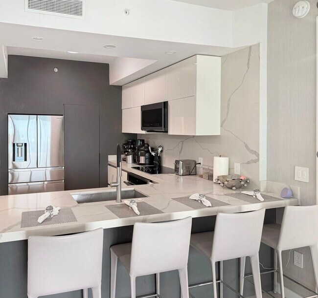 Photo - 31 SE 5th St Unit 3412