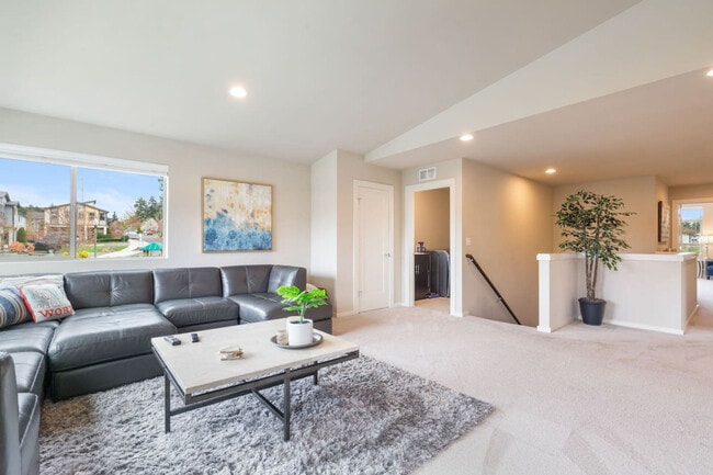 Building Photo - 9827 S 229th Pl Rental