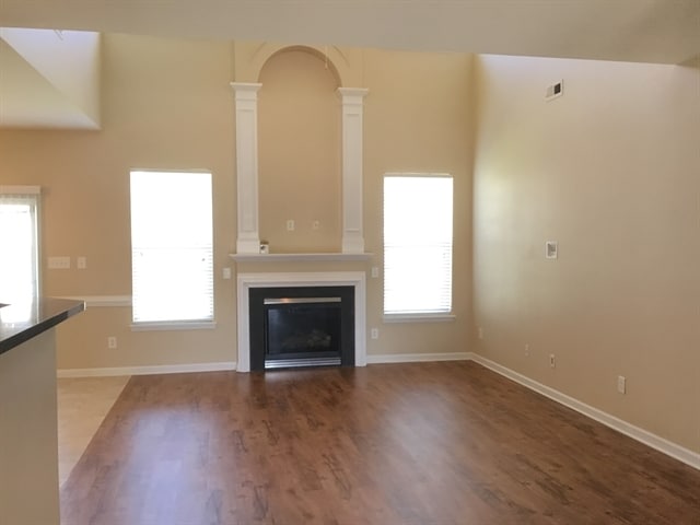 Photo - 107 Rosemont Ln