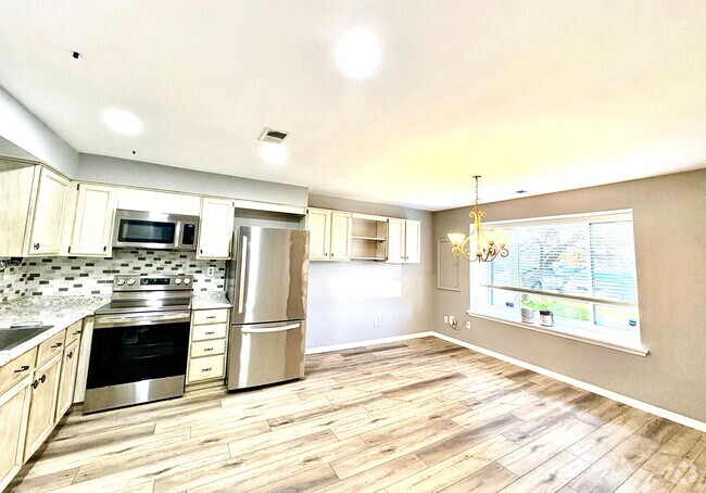 Building Photo - 224 Towyn Ct Rental