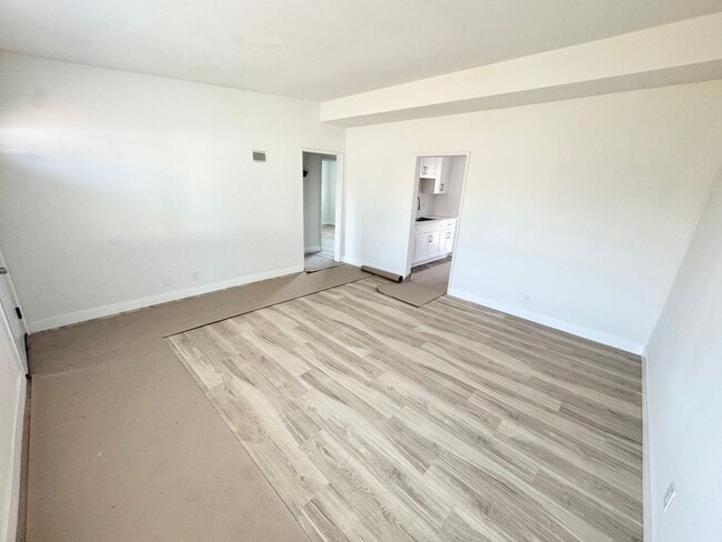 Photo - M Sullivan Unit 3255