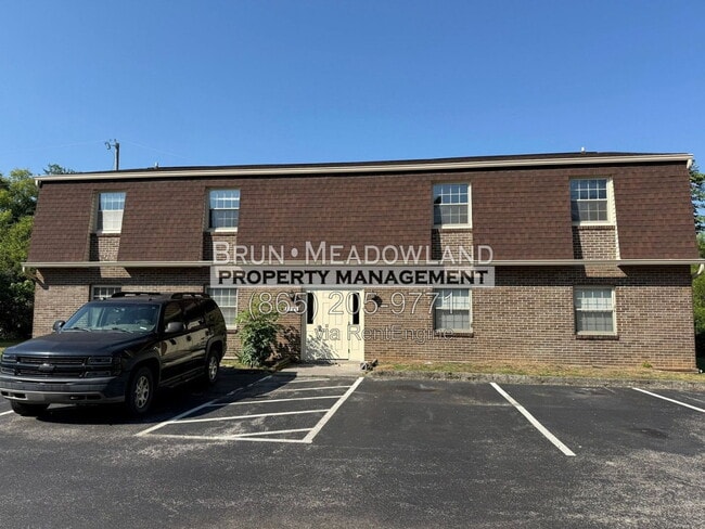 Building Photo - 8721 Gleason Dr Unit C