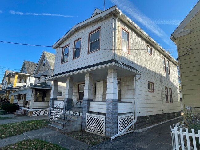 Photo - 3465 W.56th Unidad Down