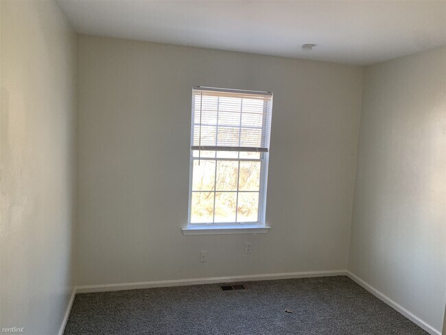 Photo - 2 br, 2 bath Condo - 207 Highland Boulevard