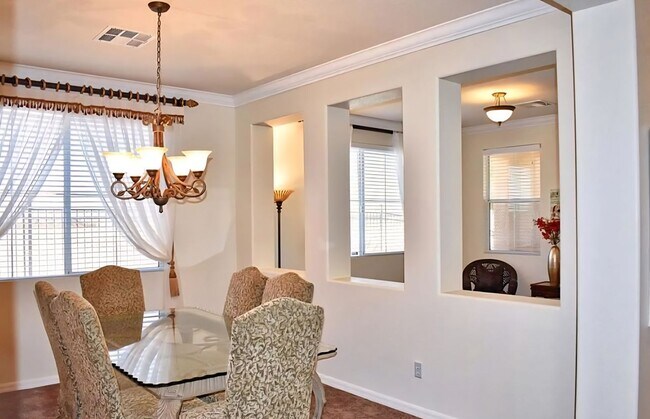 Photo - MOUNTAIN FALLS - E. Badlands Lane