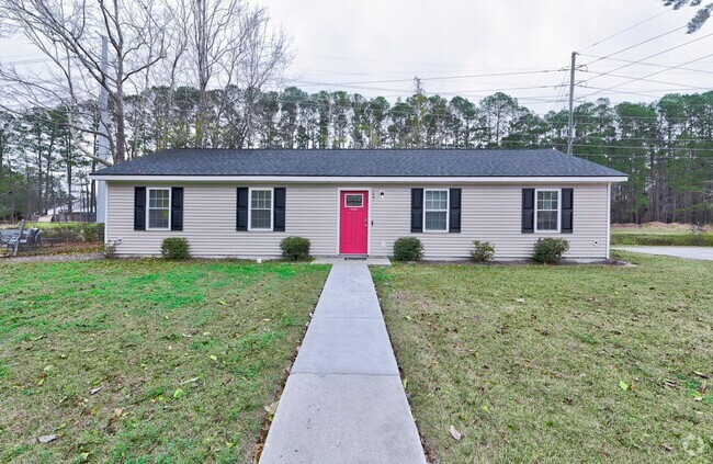 Building Photo - Cozy 4 Bedroom, 2.5 Bath Home