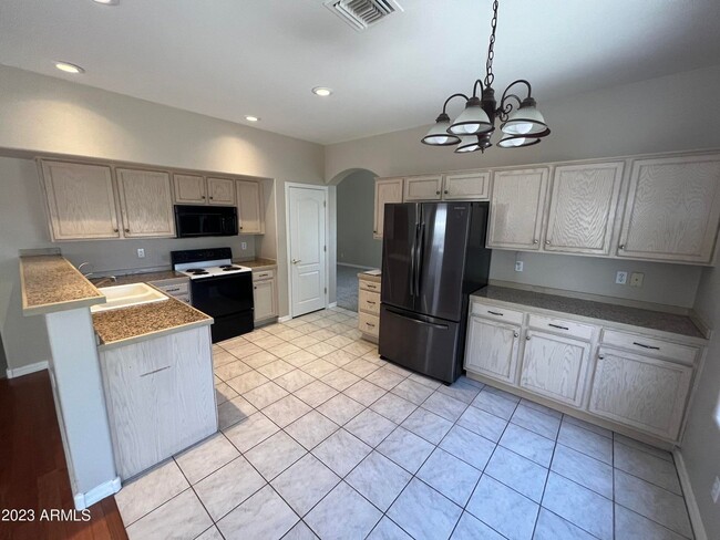 Photo - 1321 N Palmsprings Dr