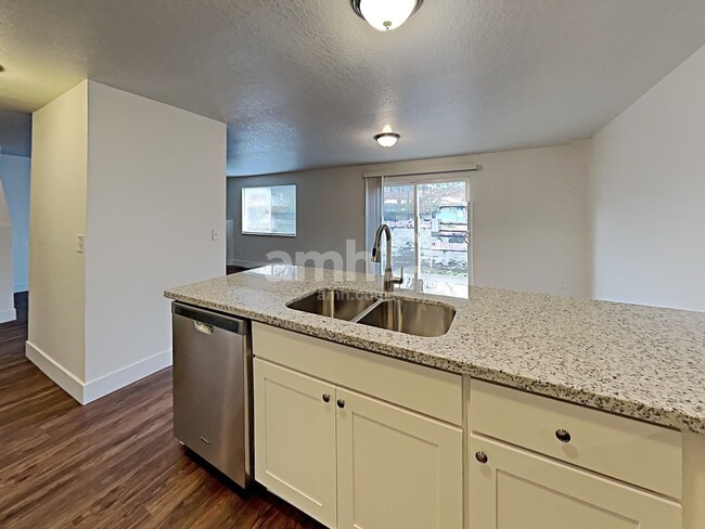 Photo - 16986 SW Steele Way