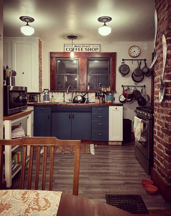 Building Photo - 113 Montclair Ave Rental