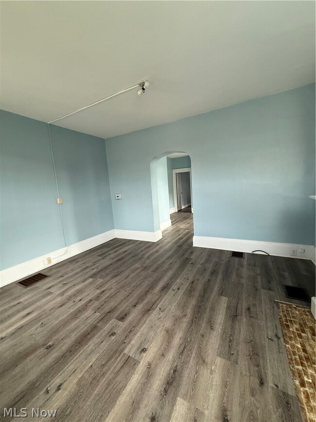 Photo - 732 Elberon Ave